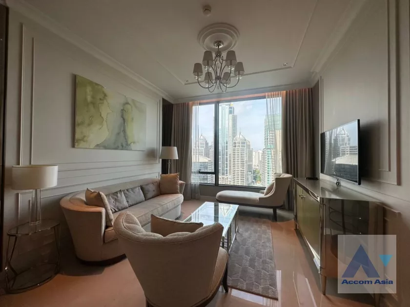  Sindhorn Residence Condominium  1 Bedroom for Rent BTS Chitlom in Ploenchit Bangkok