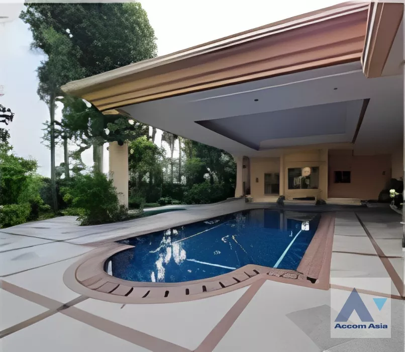  2  4 br House For Rent in  ,Nonthaburi  at Baan Karuehaad Tayard AA35825