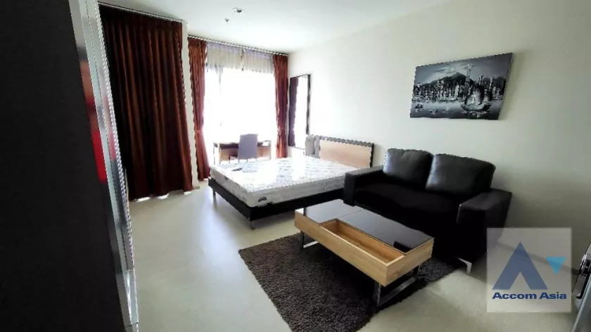 Rhythm Sukhumvit 36-38 Condominium  1 Bedroom for Sale BTS Thong Lo in Sukhumvit Bangkok