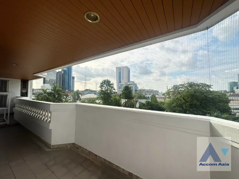 21  4 br Condominium For Rent in Dusit ,Bangkok BTS Ari at The Regency Condominium AA35828