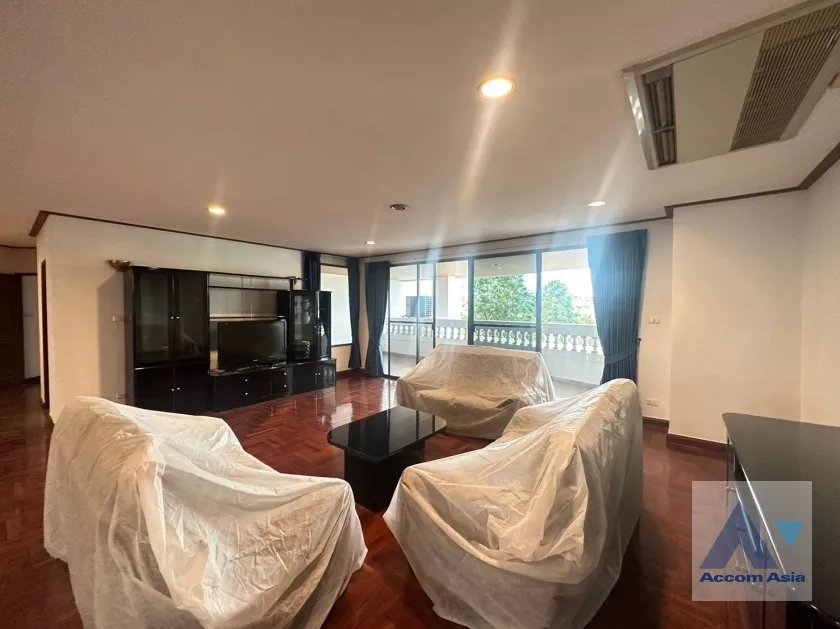  4 Bedrooms  Condominium For Rent in Dusit, Bangkok  near BTS Ari (AA35828)