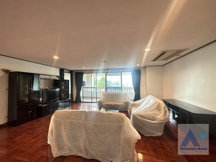 5  4 br Condominium for rent and sale in Phaholyothin ,Bangkok BTS Ari at The Regency   AA35828