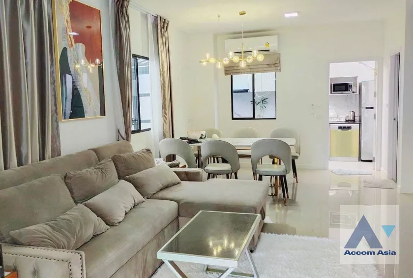 4  3 br Townhouse For Rent in Ratchadapisek ,Bangkok MRT Sutthisan at The Connect UP 3 AA35835