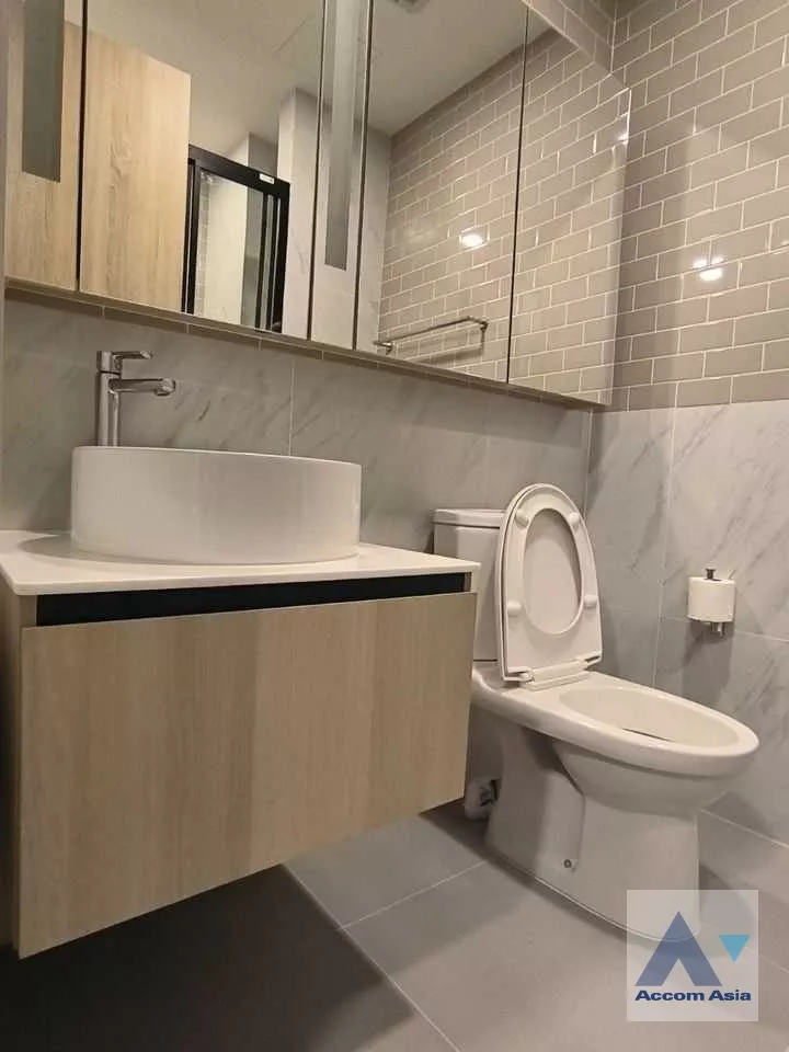 11  1 br Condominium For Rent in Phaholyothin ,Bangkok BTS Phaya Thai at XT Phayathai  AA35839