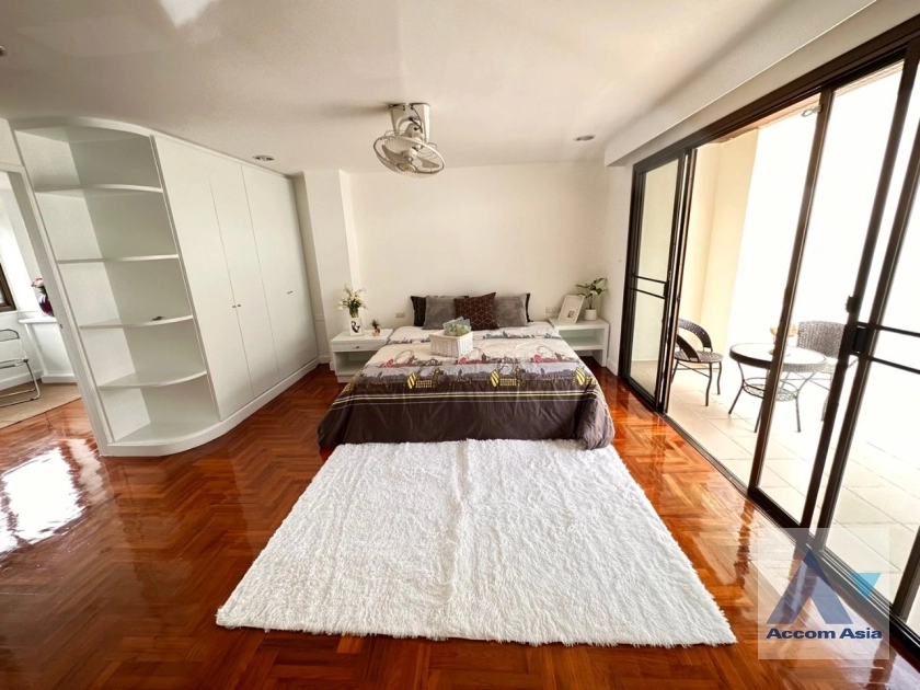 8  5 br Townhouse For Rent in Sathorn ,Bangkok BTS Chong Nonsi - BTS Saint Louis at A Homely Place Residence AA35845