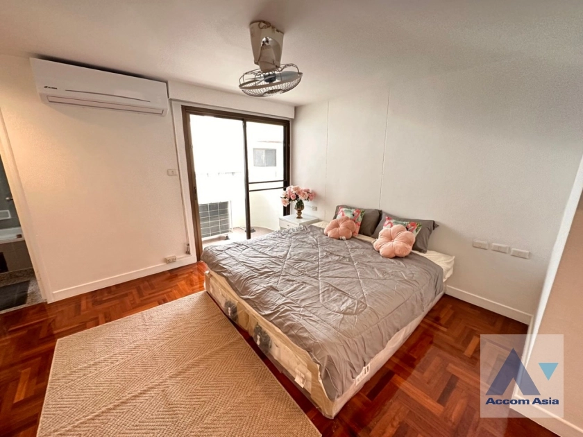 10  5 br Townhouse For Rent in Sathorn ,Bangkok BTS Chong Nonsi - BTS Saint Louis at A Homely Place Residence AA35845