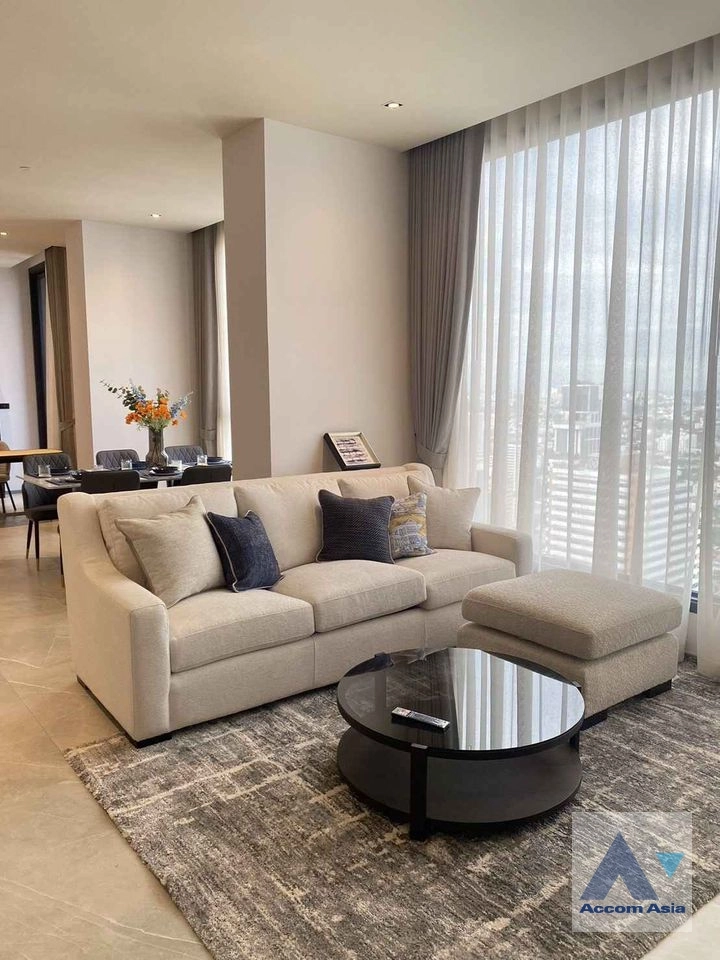  HYDE Heritage Thonglor Condominium  3 Bedroom for Rent BTS Ekkamai in Sukhumvit Bangkok