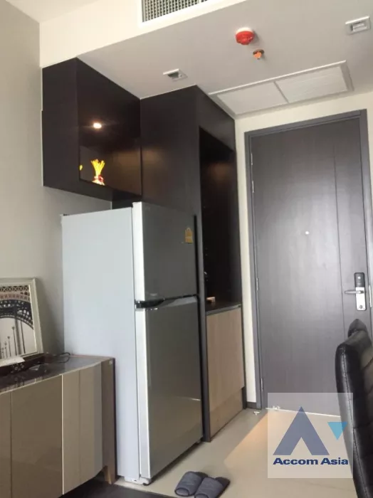 unitEdge Sukhumvit 23 Condominium