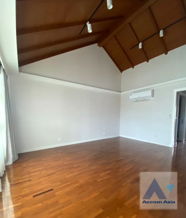 Home Office |  House For Rent in Sukhumvit, Bangkok  near BTS Phrom Phong (AA35856)