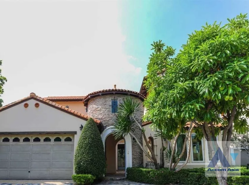 unit 3 Bedrooms  House For Sale in Samutprakan, Samutprakan  (AA35866)