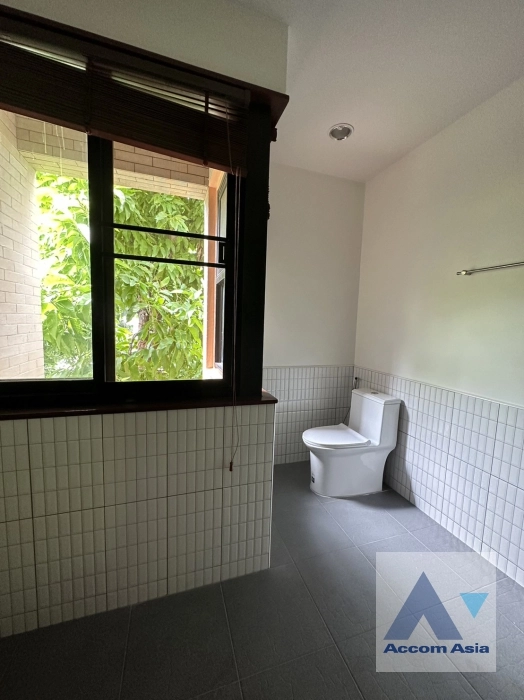 25  4 br House for rent and sale in New Phetchaburi ,Bangkok MRT Phetchaburi AA35870