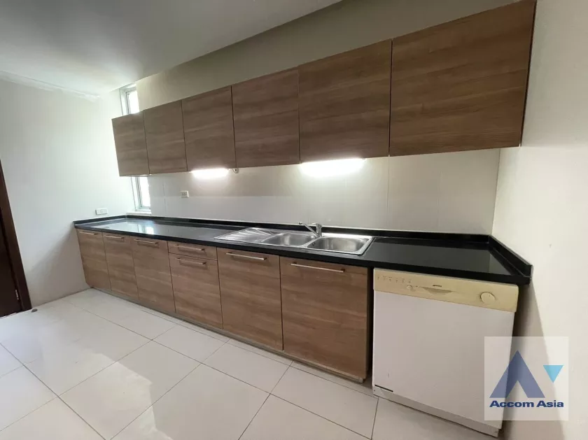 28  3 br Apartment For Rent in Sukhumvit ,Bangkok BTS Thong Lo at Comfort Residence in Thonglor AA35878