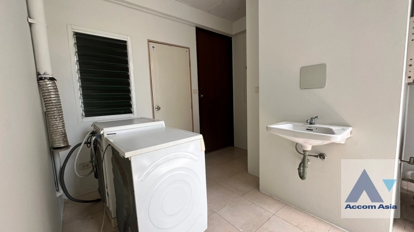 29  4 br Apartment For Rent in Sukhumvit ,Bangkok BTS Asok - MRT Sukhumvit at Privacy of Living AA35881