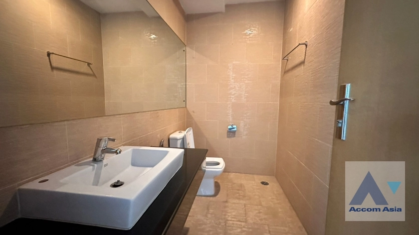 24  4 br Apartment For Rent in Sukhumvit ,Bangkok BTS Asok - MRT Sukhumvit at Privacy of Living AA35881