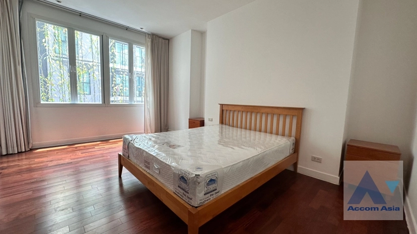 18  4 br Apartment For Rent in Sukhumvit ,Bangkok BTS Asok - MRT Sukhumvit at Privacy of Living AA35881