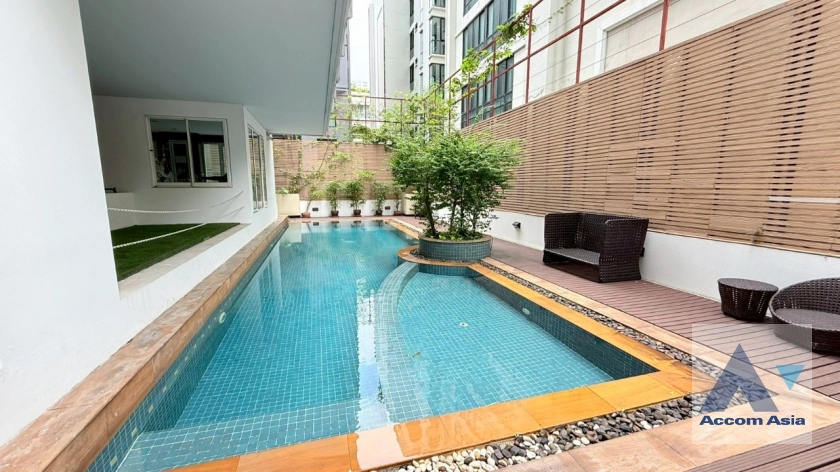 28  4 br Apartment for rent and sale in Sukhumvit ,Bangkok BTS Asok - MRT Sukhumvit at Privacy of Living AA35883