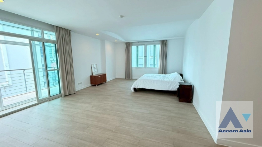 11  4 br Apartment for rent and sale in Sukhumvit ,Bangkok BTS Asok - MRT Sukhumvit at Privacy of Living AA35883