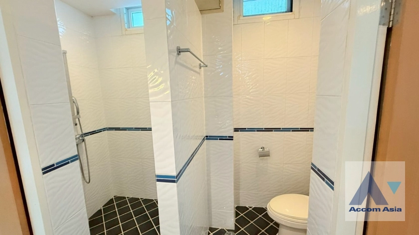 27  4 br Apartment for rent and sale in Sukhumvit ,Bangkok BTS Asok - MRT Sukhumvit at Privacy of Living AA35883