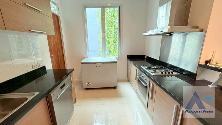 10  4 br Apartment for rent and sale in Sukhumvit ,Bangkok BTS Asok - MRT Sukhumvit at Privacy of Living AA35883