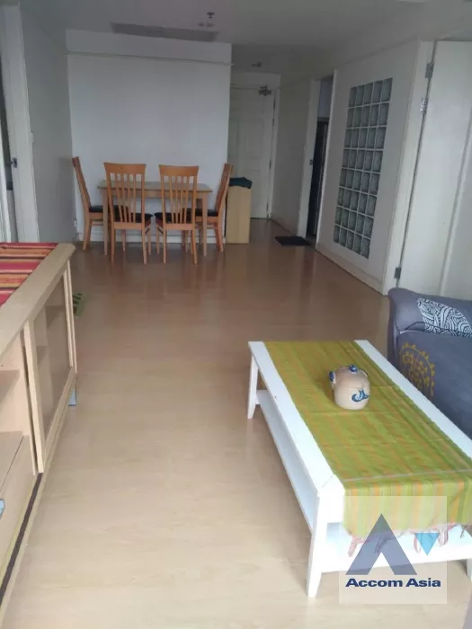 unitLumpini Place Water Cliff