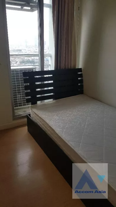 7  2 br Condominium For Sale in Sathorn ,Bangkok BRT Thanon Chan at Lumpini Place Water Cliff AA35890