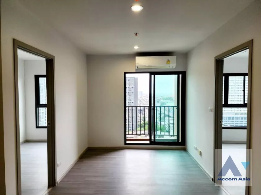  1  2 br Condominium For Sale in Phaholyothin ,Bangkok  at The Parkland Charan-Pinklao AA35897