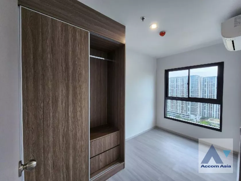 6  2 br Condominium For Sale in Phaholyothin ,Bangkok  at The Parkland Charan-Pinklao AA35897