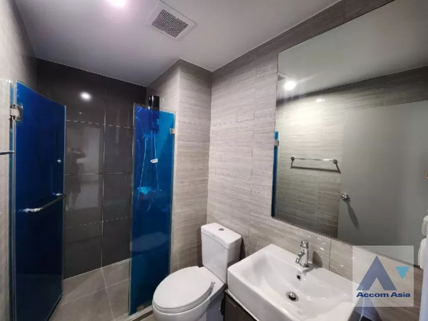 7  2 br Condominium For Sale in Phaholyothin ,Bangkok  at The Parkland Charan-Pinklao AA35897