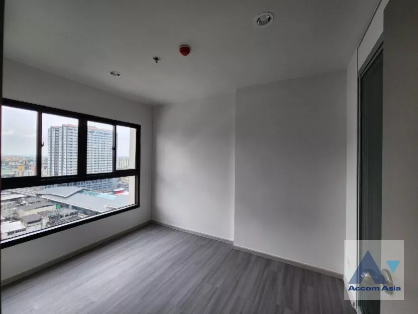 5  2 br Condominium For Sale in Phaholyothin ,Bangkok  at The Parkland Charan-Pinklao AA35897