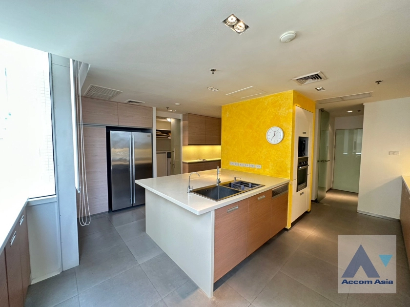 11  3 br Condominium For Rent in Ploenchit ,Bangkok BTS Chitlom at Langsuan Ville AA35919