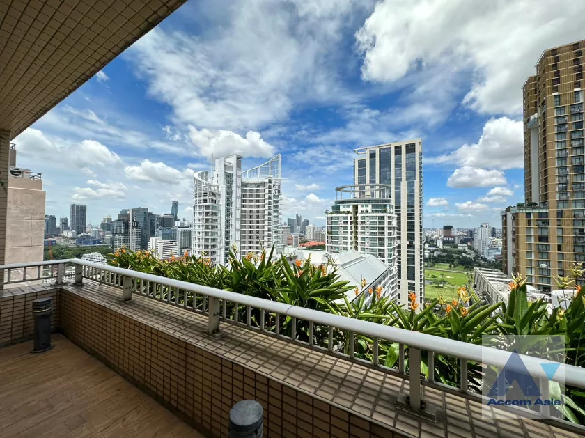 42  3 br Condominium For Rent in Ploenchit ,Bangkok BTS Chitlom at Langsuan Ville AA35919