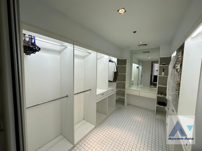 29  3 br Condominium For Rent in Ploenchit ,Bangkok BTS Chitlom at Langsuan Ville AA35919