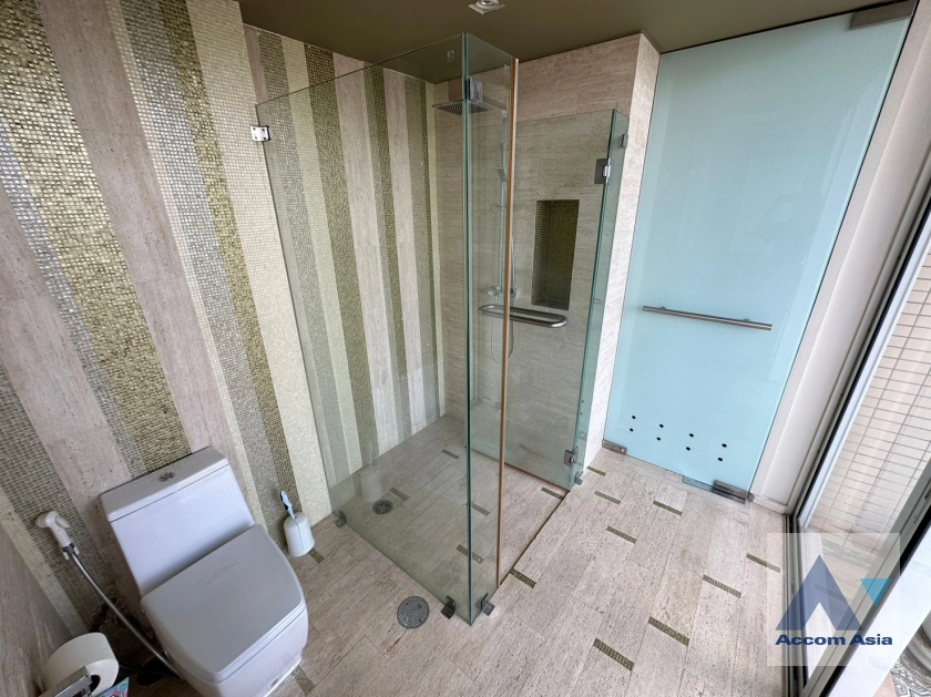 36  3 br Condominium For Rent in Ploenchit ,Bangkok BTS Chitlom at Langsuan Ville AA35919