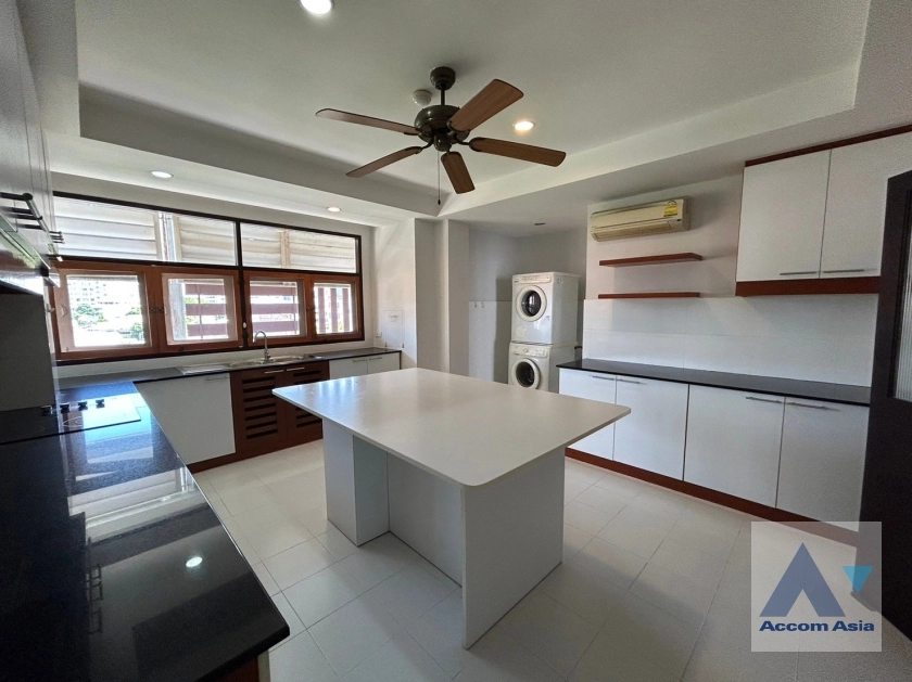 5  5 br Apartment For Rent in Sathorn ,Bangkok BTS Chong Nonsi - MRT Lumphini at Perfect Living In Bangkok AA35927