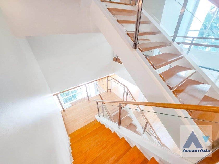 9  5 br House For Rent in Sathorn ,Bangkok BTS Chong Nonsi - MRT Khlong Toei at The Trees Sathorn AA35940