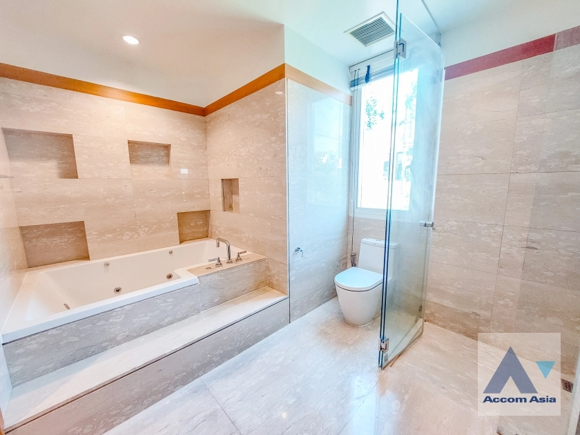 14  5 br House For Rent in Sathorn ,Bangkok BTS Chong Nonsi - MRT Khlong Toei at The Trees Sathorn AA35940