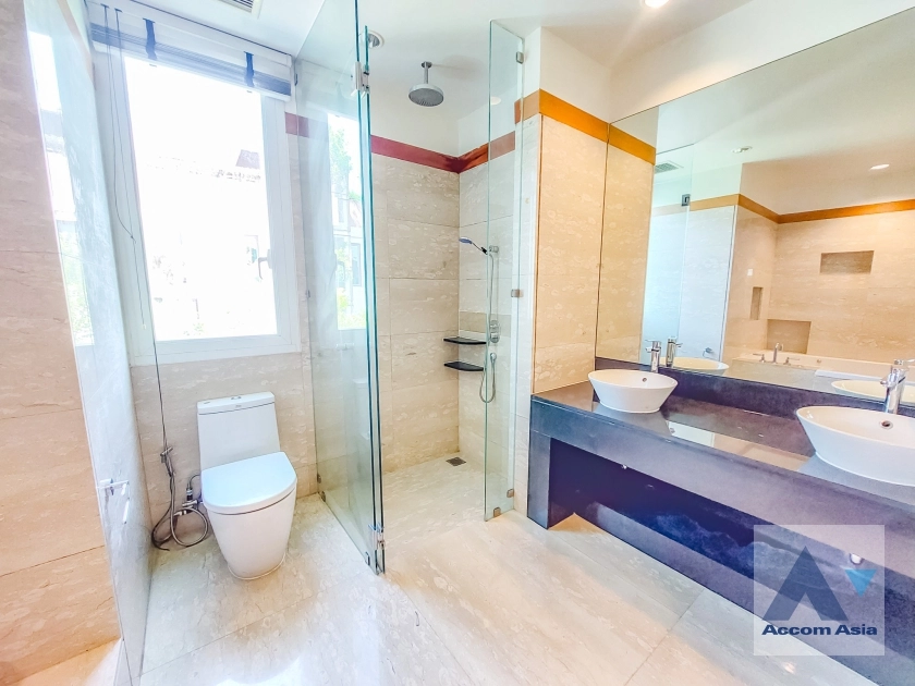 15  5 br House For Rent in Sathorn ,Bangkok BTS Chong Nonsi - MRT Khlong Toei at The Trees Sathorn AA35940