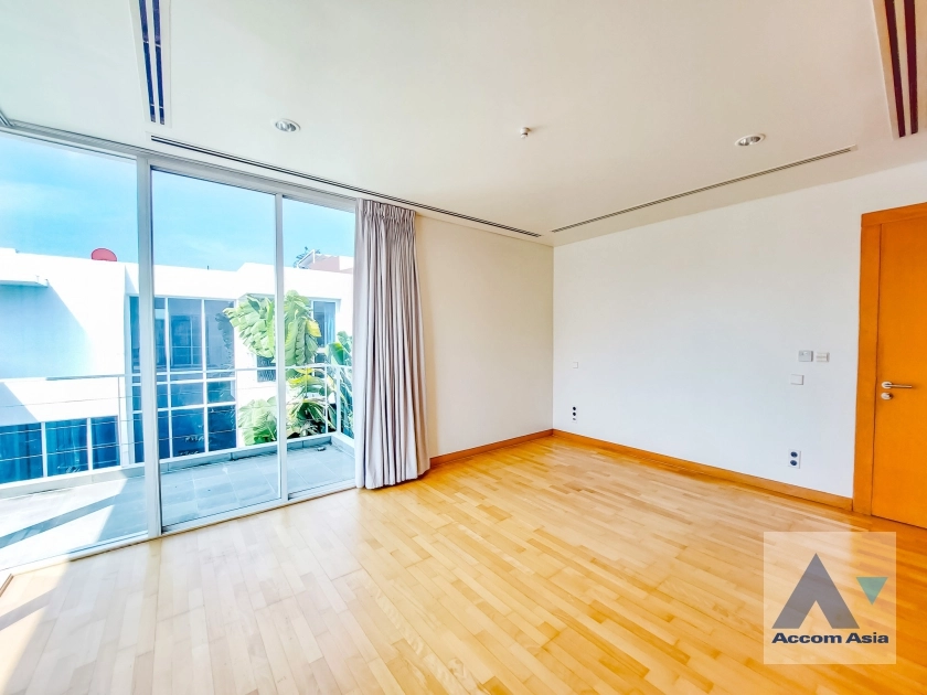 18  5 br House For Rent in Sathorn ,Bangkok BTS Chong Nonsi - MRT Khlong Toei at The Trees Sathorn AA35940