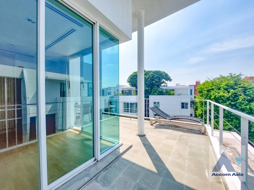 20  5 br House For Rent in Sathorn ,Bangkok BTS Chong Nonsi - MRT Khlong Toei at The Trees Sathorn AA35940