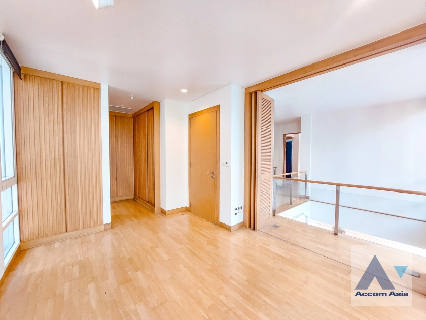 22  5 br House For Rent in Sathorn ,Bangkok BTS Chong Nonsi - MRT Khlong Toei at The Trees Sathorn AA35940