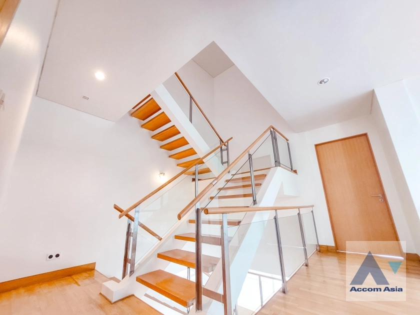 27  5 br House For Rent in Sathorn ,Bangkok BTS Chong Nonsi - MRT Khlong Toei at The Trees Sathorn AA35940