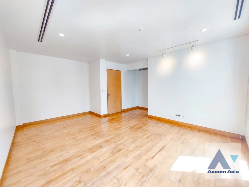 29  5 br House For Rent in Sathorn ,Bangkok BTS Chong Nonsi - MRT Khlong Toei at The Trees Sathorn AA35940