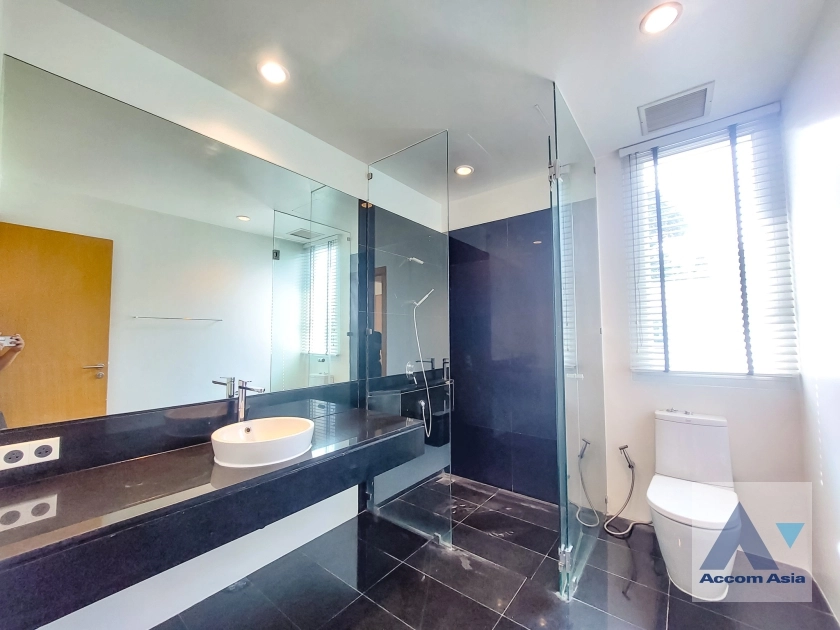 30  5 br House For Rent in Sathorn ,Bangkok BTS Chong Nonsi - MRT Khlong Toei at The Trees Sathorn AA35940