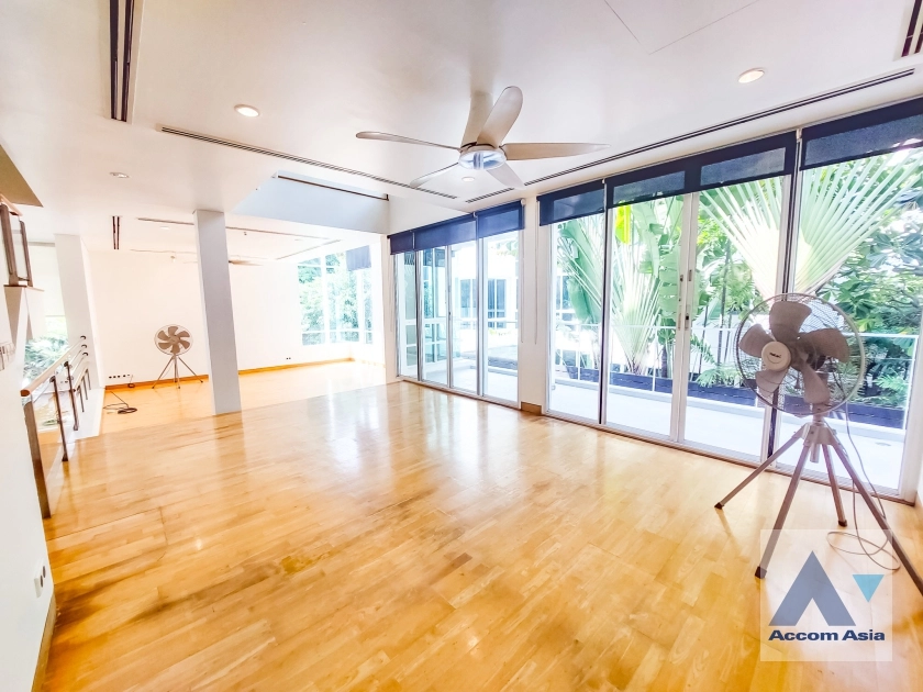 34  5 br House For Rent in Sathorn ,Bangkok BTS Chong Nonsi - MRT Khlong Toei at The Trees Sathorn AA35940