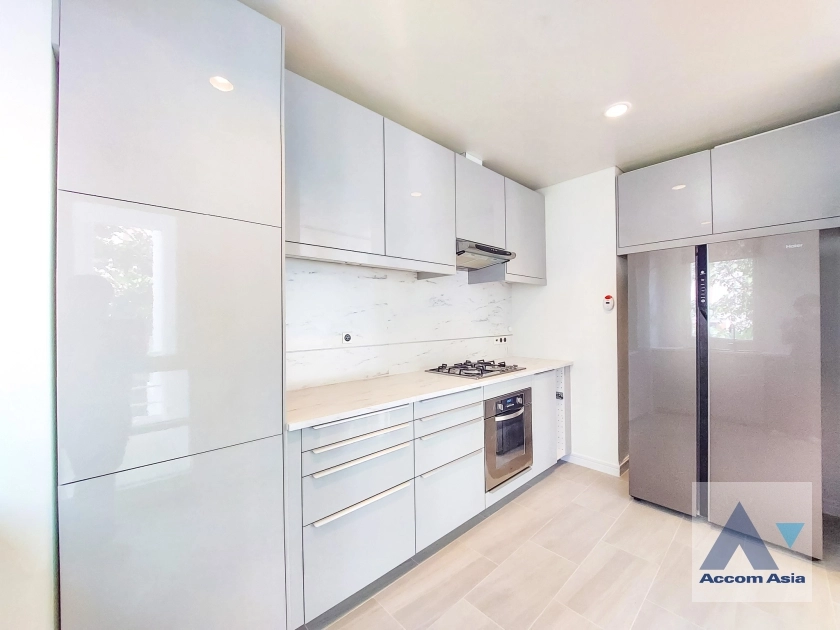 36  5 br House For Rent in Sathorn ,Bangkok BTS Chong Nonsi - MRT Khlong Toei at The Trees Sathorn AA35940