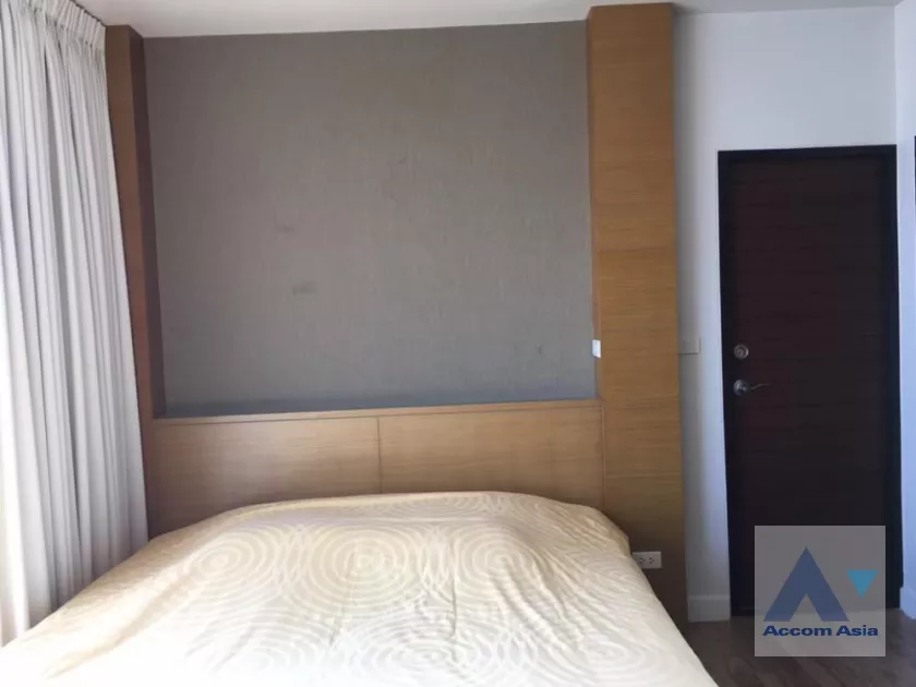 12  2 br Condominium For Sale in Phaholyothin ,Bangkok BTS Phaya Thai at Pathumwan Resort AA35955