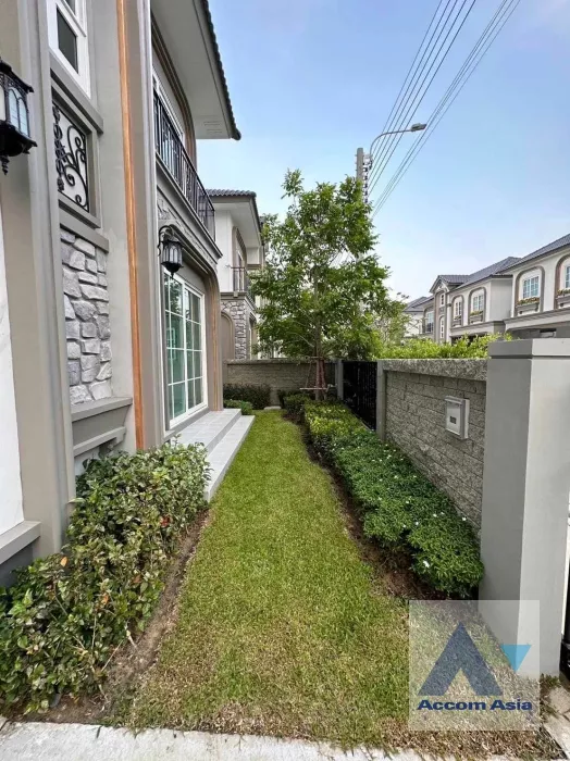 unit 4 Bedrooms  House For Rent in Samutprakan, Samutprakan  (AA35969)