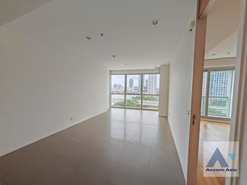  1  1 br Condominium For Sale in Charoen Nakhon ,Bangkok BTS Krung Thon Buri at The River Condominium AA35971