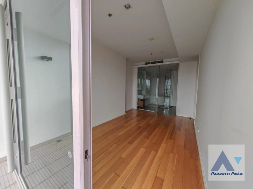 10  1 br Condominium For Sale in Charoen Nakhon ,Bangkok BTS Krung Thon Buri at The River Condominium AA35971