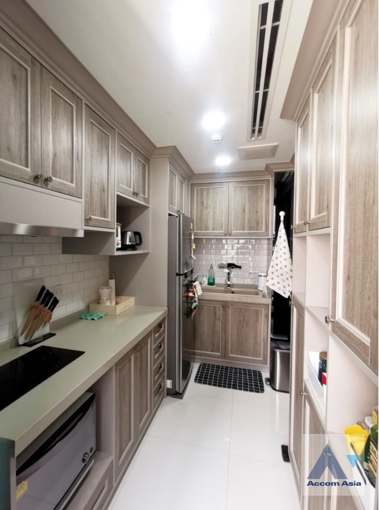  1  2 br Condominium For Sale in Sukhumvit ,Bangkok BTS Ekkamai at Taka Haus Ekkamai 12 AA35975